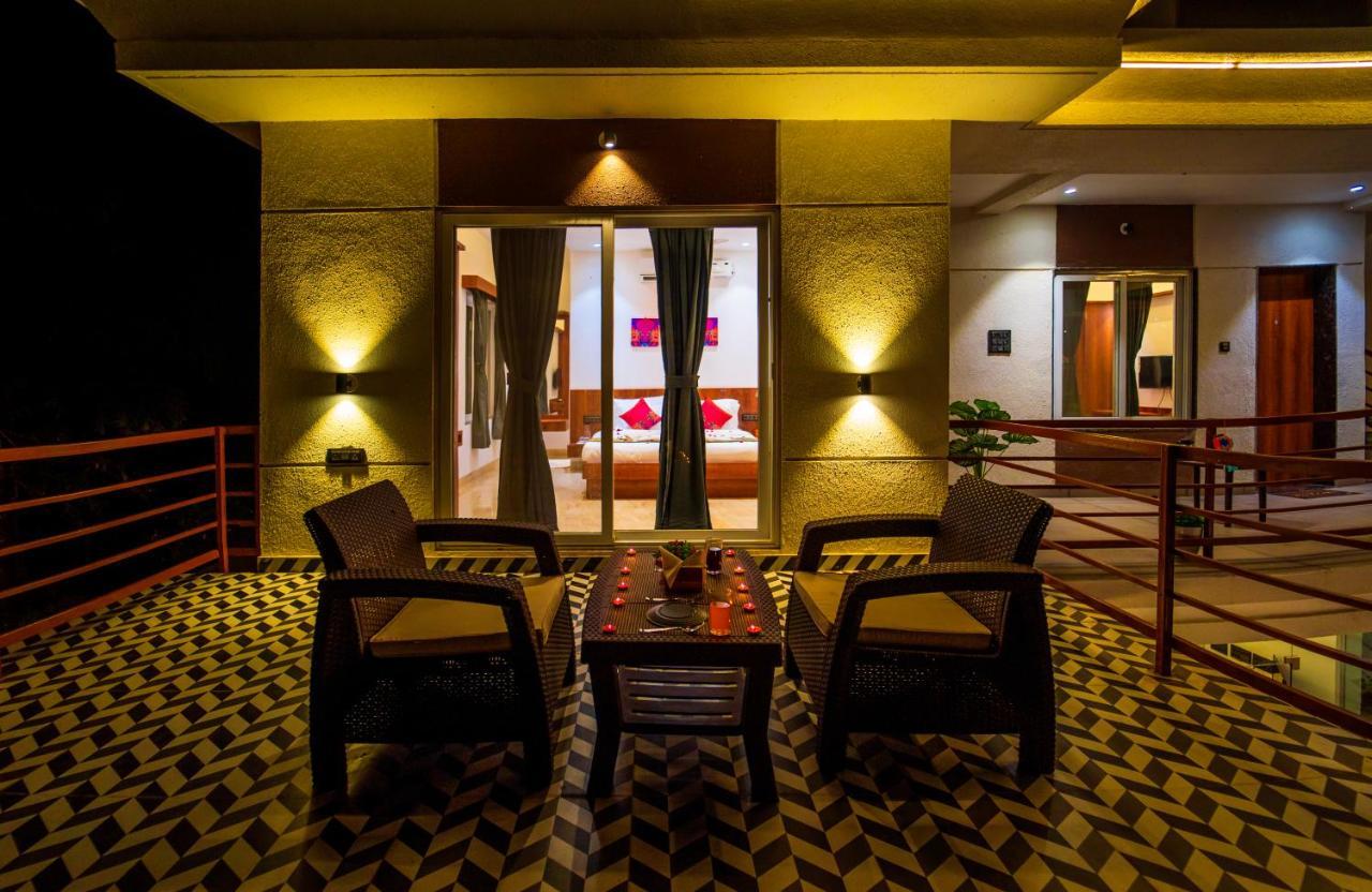 Hotel Canvasand By Eease Hospitality Nagaon  Exteriér fotografie